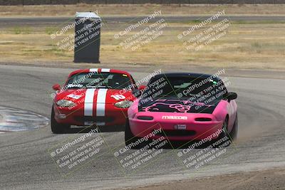 media/Jun-02-2024-CalClub SCCA (Sun) [[05fc656a50]]/Group 3/Race/